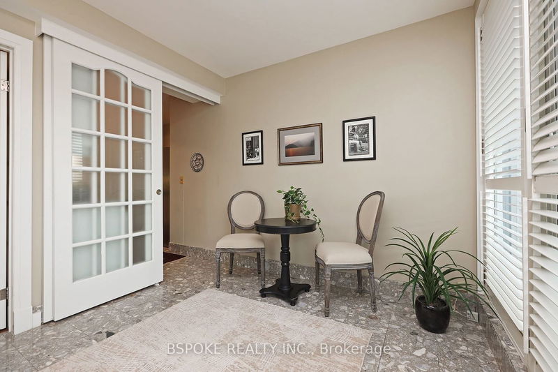 Preview image for 40 Rosehill Ave #701, Toronto