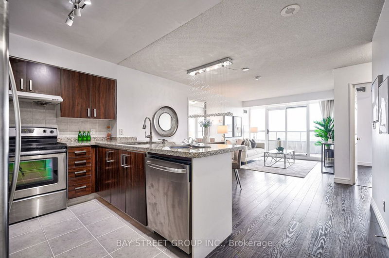 Preview image for 23 Hollywood Ave #2907, Toronto