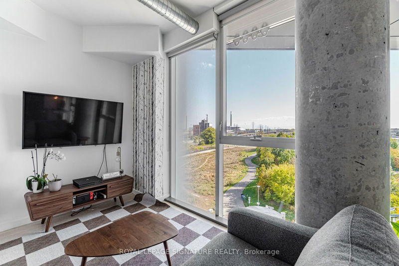 Preview image for 170 Bayview Ave #716, Toronto