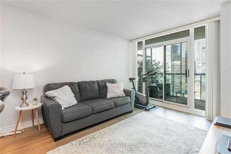 Preview image for 30 Grand Trunk Cres #2505, Toronto