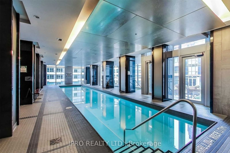 Preview image for 98 Lillian St #1019, Toronto