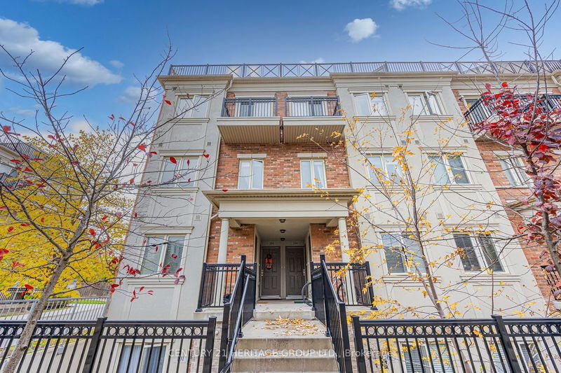 Preview image for 17 Coneflower Cres N #204, Toronto