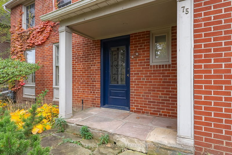 Preview image for 75 Lord Seaton Rd, Toronto