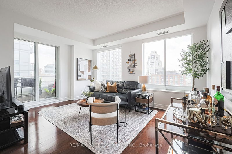 Preview image for 35 Balmuto St #2109, Toronto