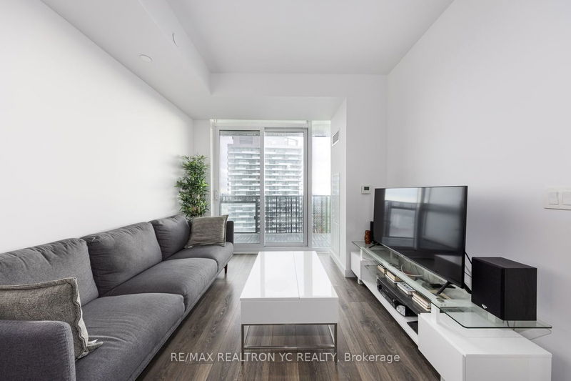 Preview image for 8 Eglinton Ave E #4701, Toronto