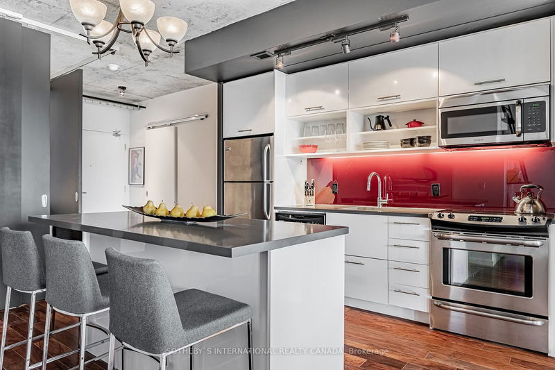 Preview image for 51 Trolley Cres #909, Toronto