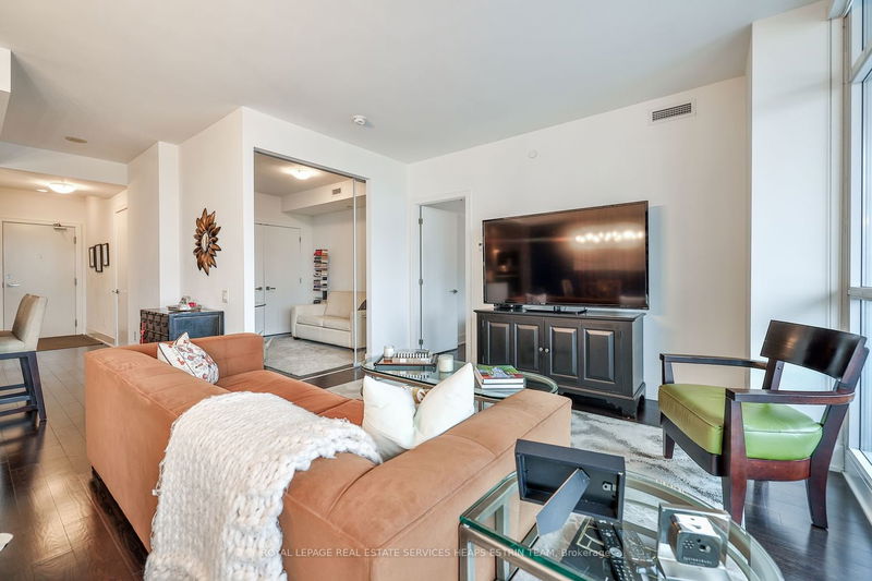 Preview image for 170 Avenue Rd #601, Toronto