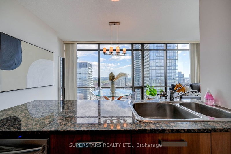 Preview image for 38 Grenville St #3806, Toronto