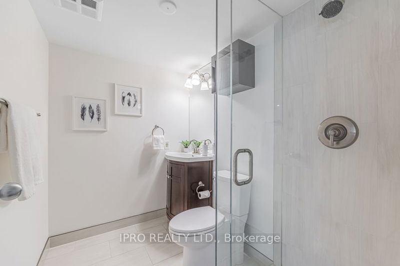 Preview image for 10 Yonge St #1404, Toronto