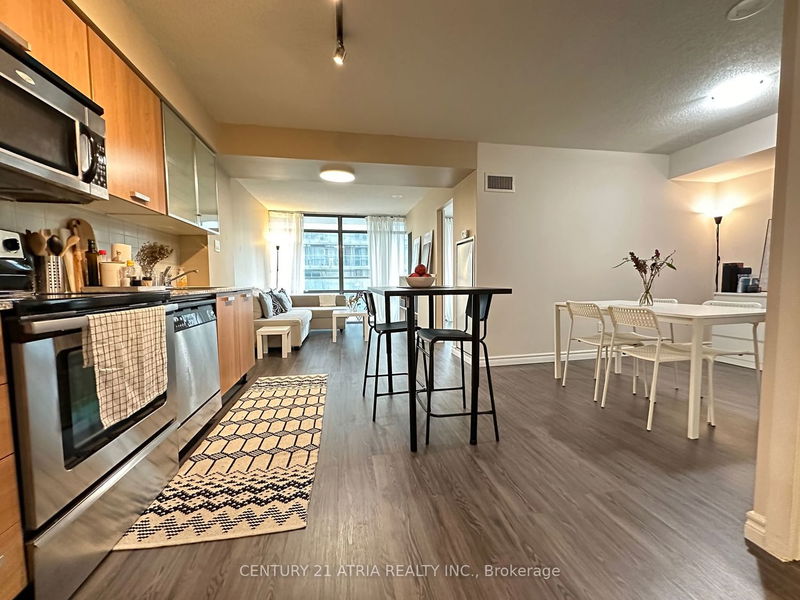Preview image for 37 Grosvenor St #710, Toronto