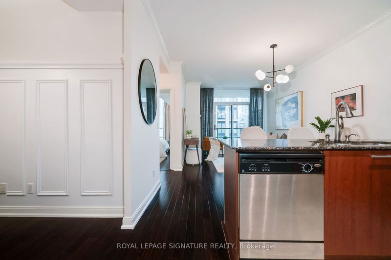 Preview image for 88 Broadway Ave #1204, Toronto
