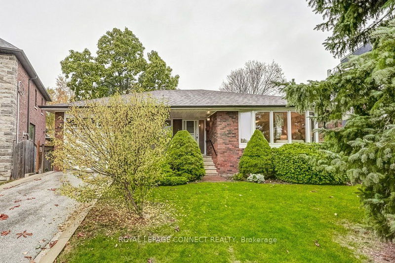 Preview image for 34 Shaunavon Hts Cres, Toronto