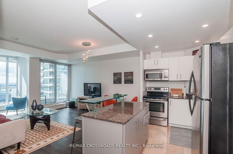 Preview image for 218 Queens Quay Way #1011, Toronto