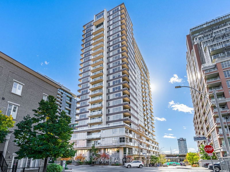Preview image for 59 East Liberty St #2006, Toronto