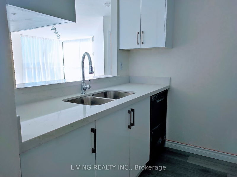 Preview image for 7 Concorde Pl #1703, Toronto