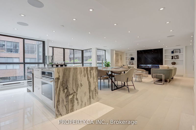 Preview image for 164 Cumberland St #402, Toronto