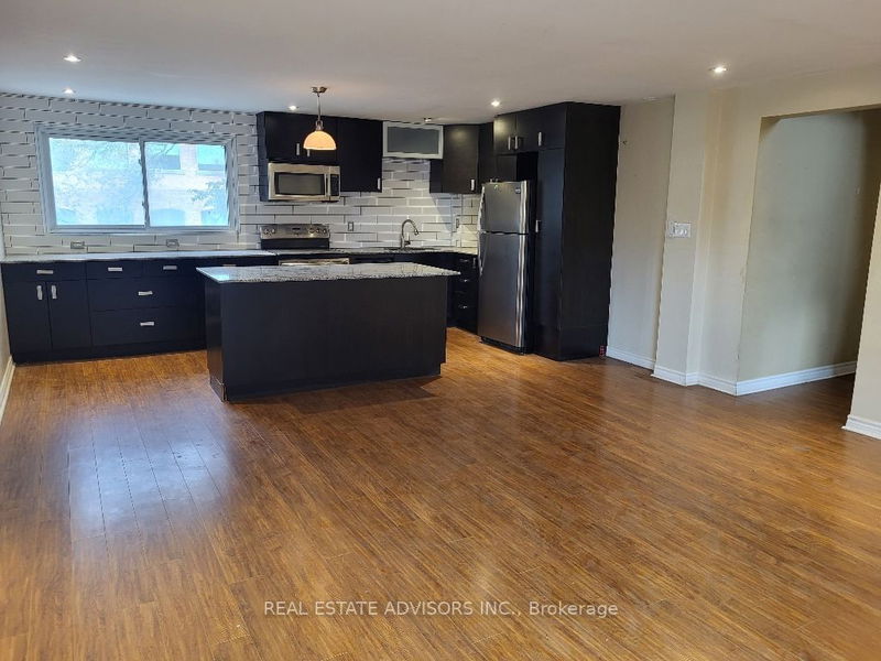 Preview image for 829 Richmond St W #202, Toronto