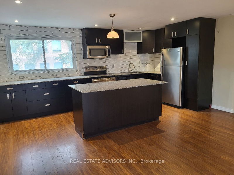 Preview image for 829 Richmond St W #202, Toronto