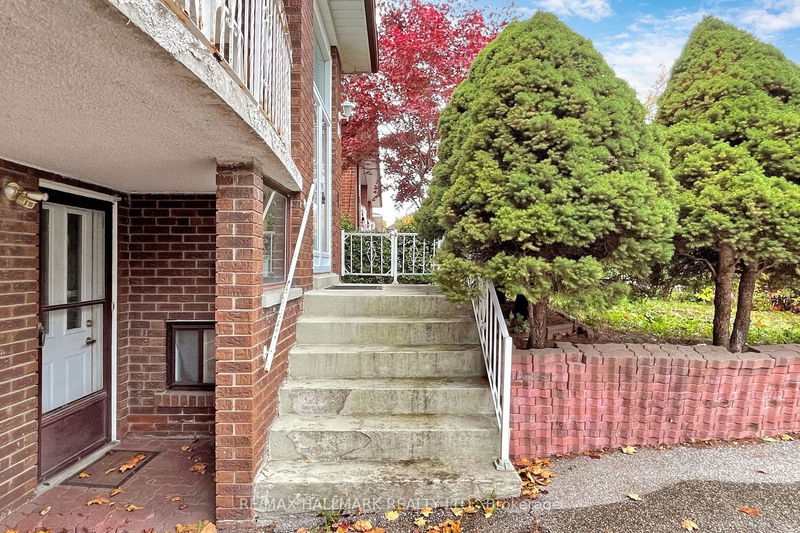 Preview image for 105 Cactus Ave, Toronto