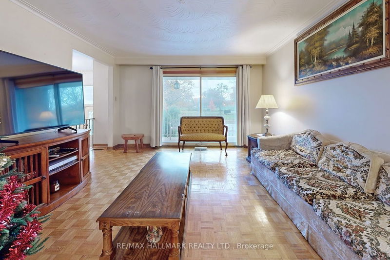 Preview image for 105 Cactus Ave, Toronto