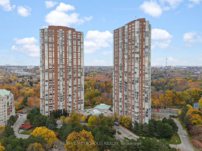 Preview image for 7 Concorde Pl #2810, Toronto