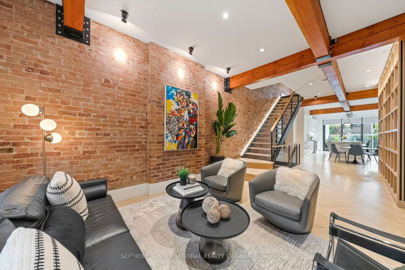 Preview image for 455 Euclid Ave, Toronto