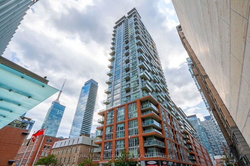 Preview image for 126 Simcoe St #Ph05, Toronto
