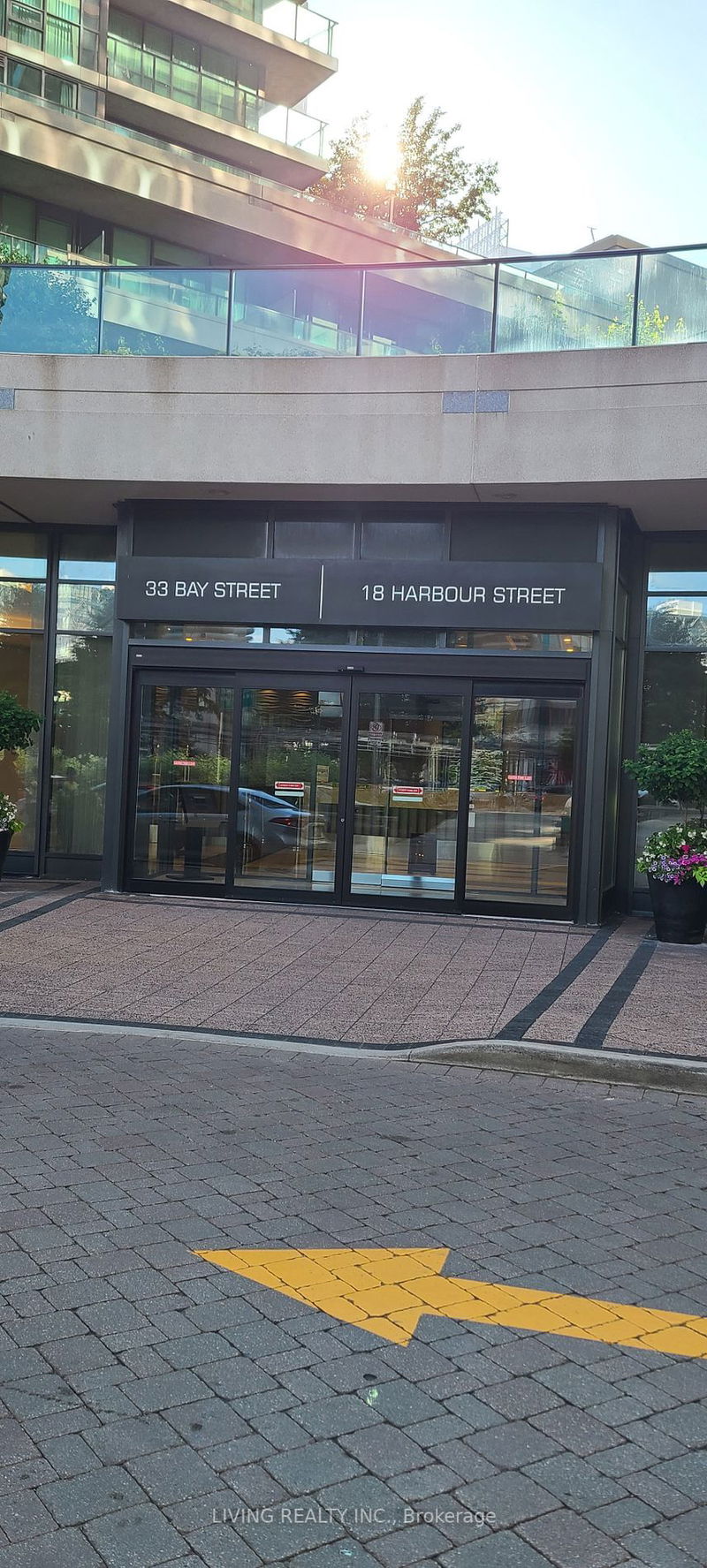 Preview image for 33 Bay St #705, Toronto