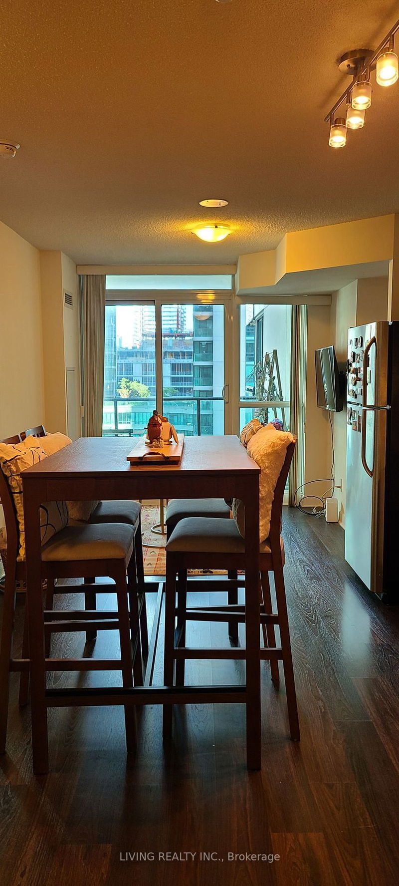 Preview image for 33 Bay St #705, Toronto