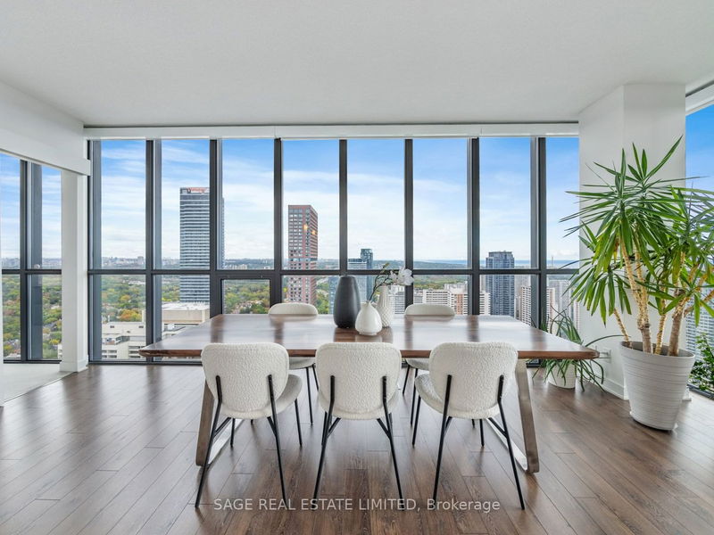 Preview image for 110 Charles St E #4201, Toronto