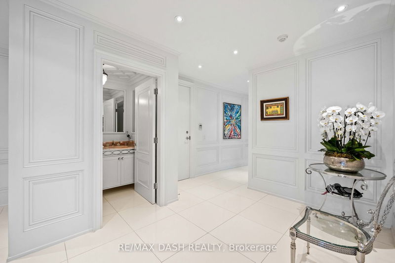Preview image for 1 Glen Park Ave #401/402, Toronto
