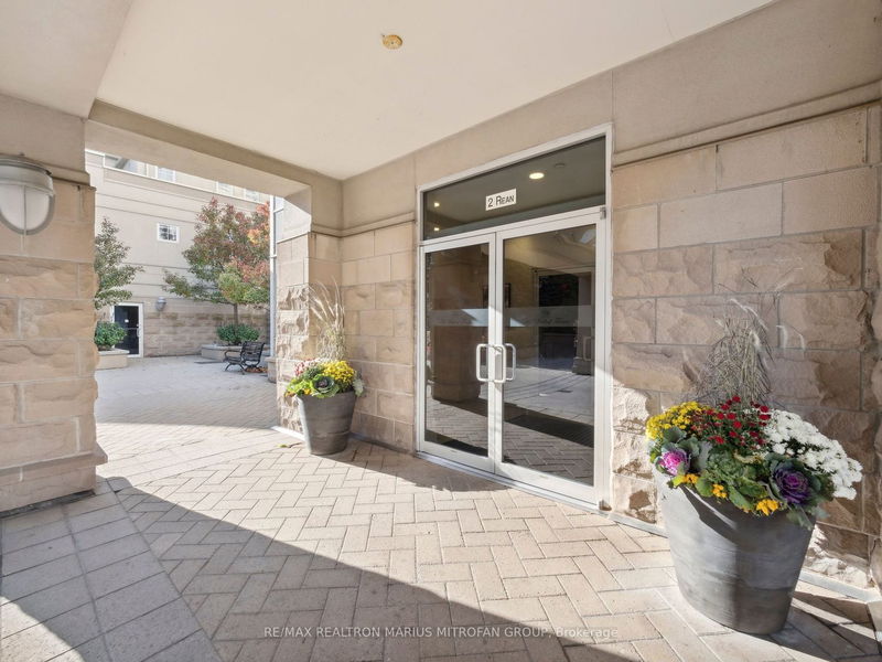 Preview image for 2 Rean Dr #808, Toronto