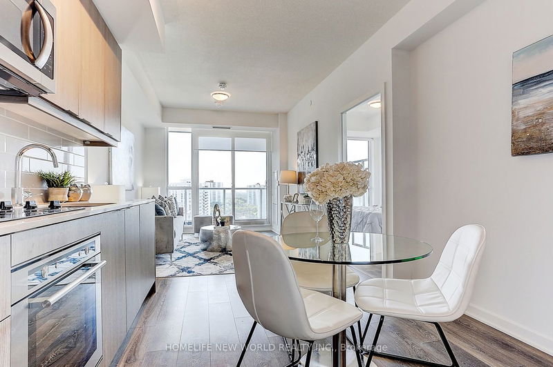 Preview image for 38 Forest Manor Rd #1205, Toronto