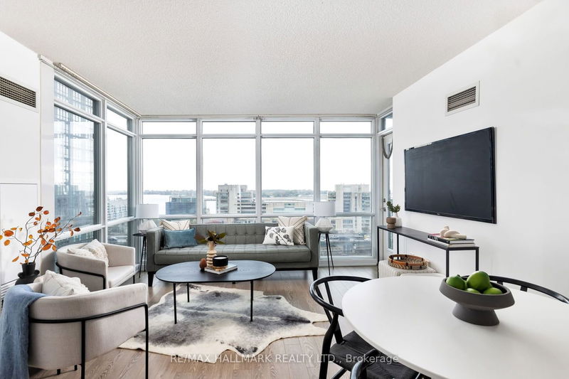 Preview image for 15 Fort York Blvd #1512, Toronto