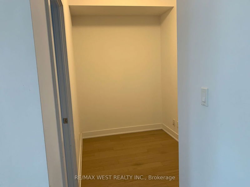 Preview image for 1486 Bathurst St #202, Toronto