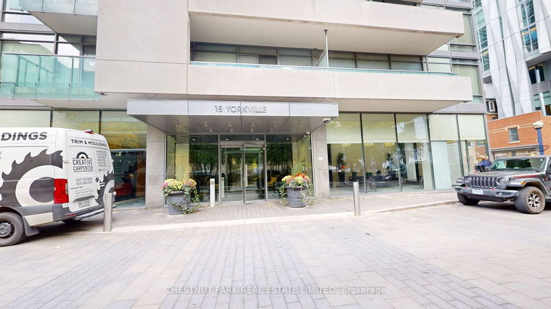 Preview image for 18 Yorkville Ave W #1606, Toronto