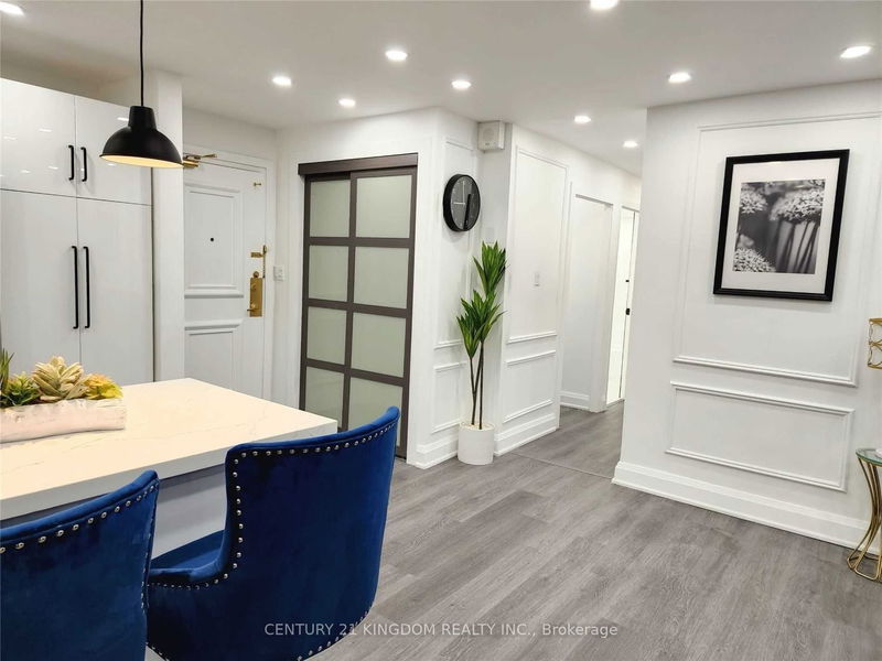 Preview image for 60 Pavane Linkway Way #1804, Toronto