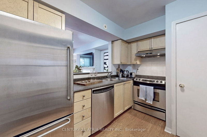 Preview image for 5 Everson Dr #1030, Toronto