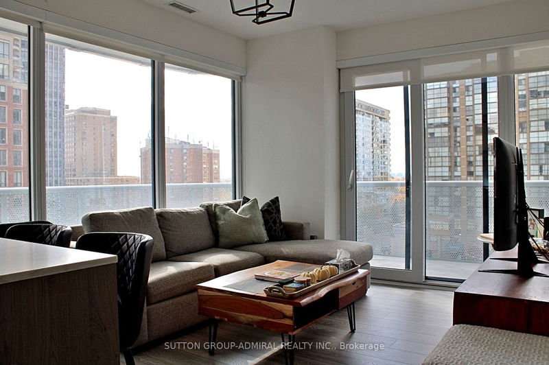 Preview image for 15 Holmes Ave #702, Toronto