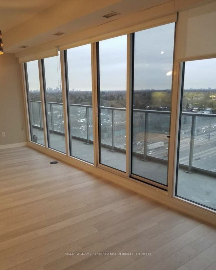 Preview image for 115 Mcmahon Dr #1812, Toronto