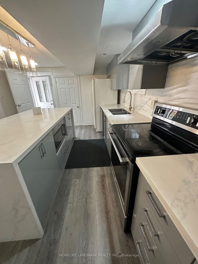 Preview image for 379 Cherokee Blvd, Toronto