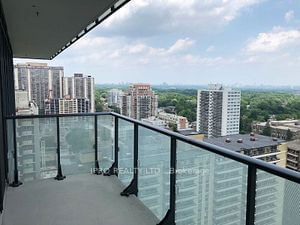 Preview image for 185 Roehampton Ave #1606, Toronto