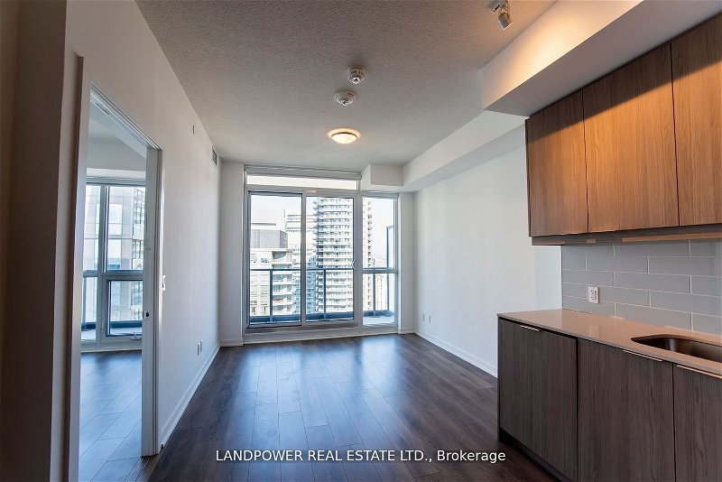 Preview image for 32 Forest Manor Rd N #2303, Toronto