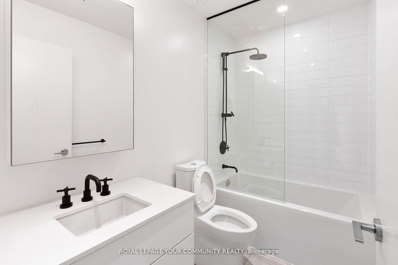 Preview image for 22 Lombard St #501, Toronto