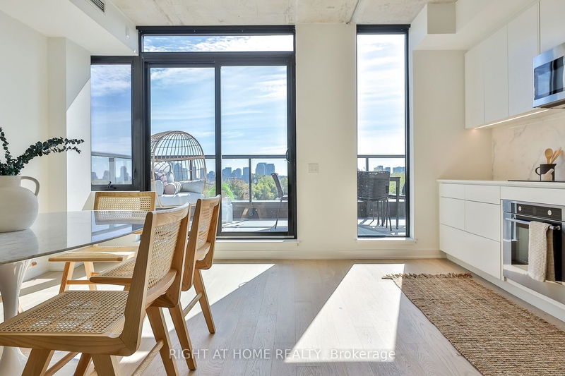 Preview image for 899 College St #615, Toronto