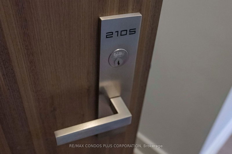 Preview image for 200 Bloor St W #2105, Toronto