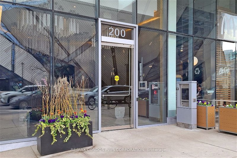 Preview image for 200 Bloor St W #2105, Toronto