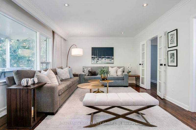 Preview image for 159 Fenn Ave, Toronto