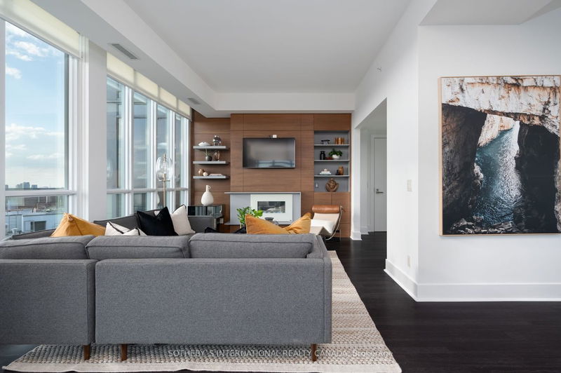Preview image for 32 Davenport Rd #2905, Toronto