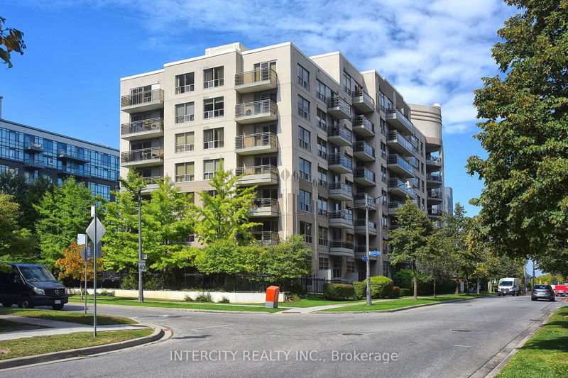 Preview image for 19 Barberry Pl #603, Toronto